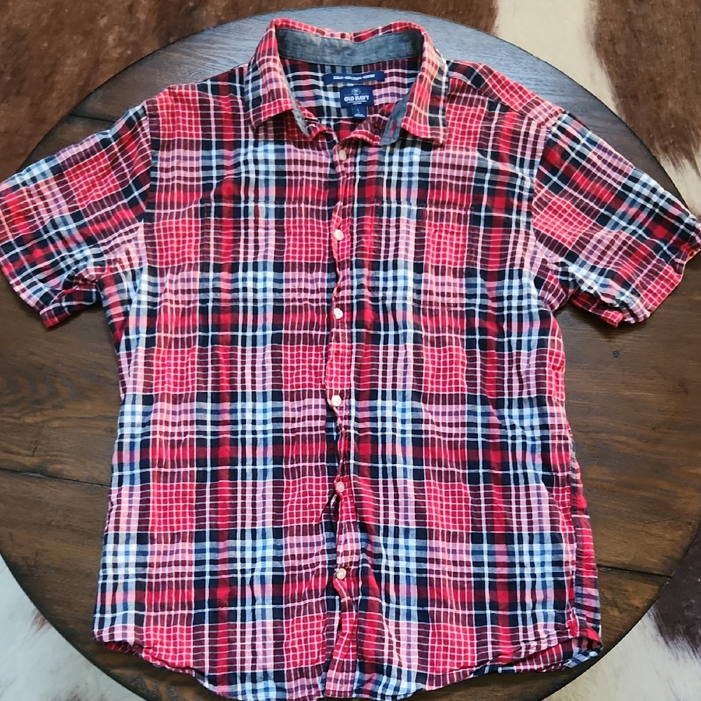 Old Navy Red, Navy & White Plaid Short-Sleeve Button-Down Shirt